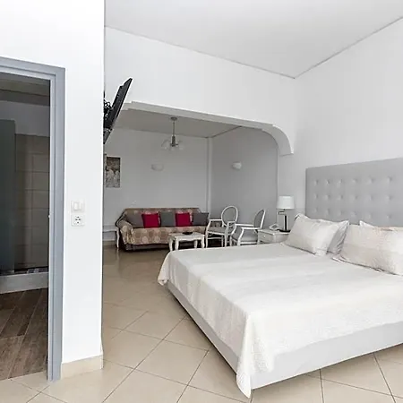 Star Santorini Hotel 2*